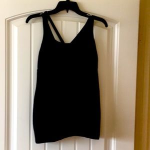 Lululemon workout tank